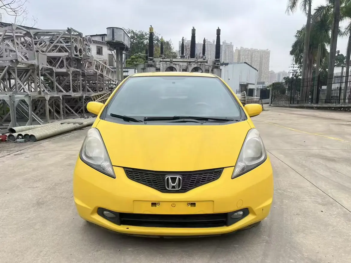 Honda Fit  из Китая