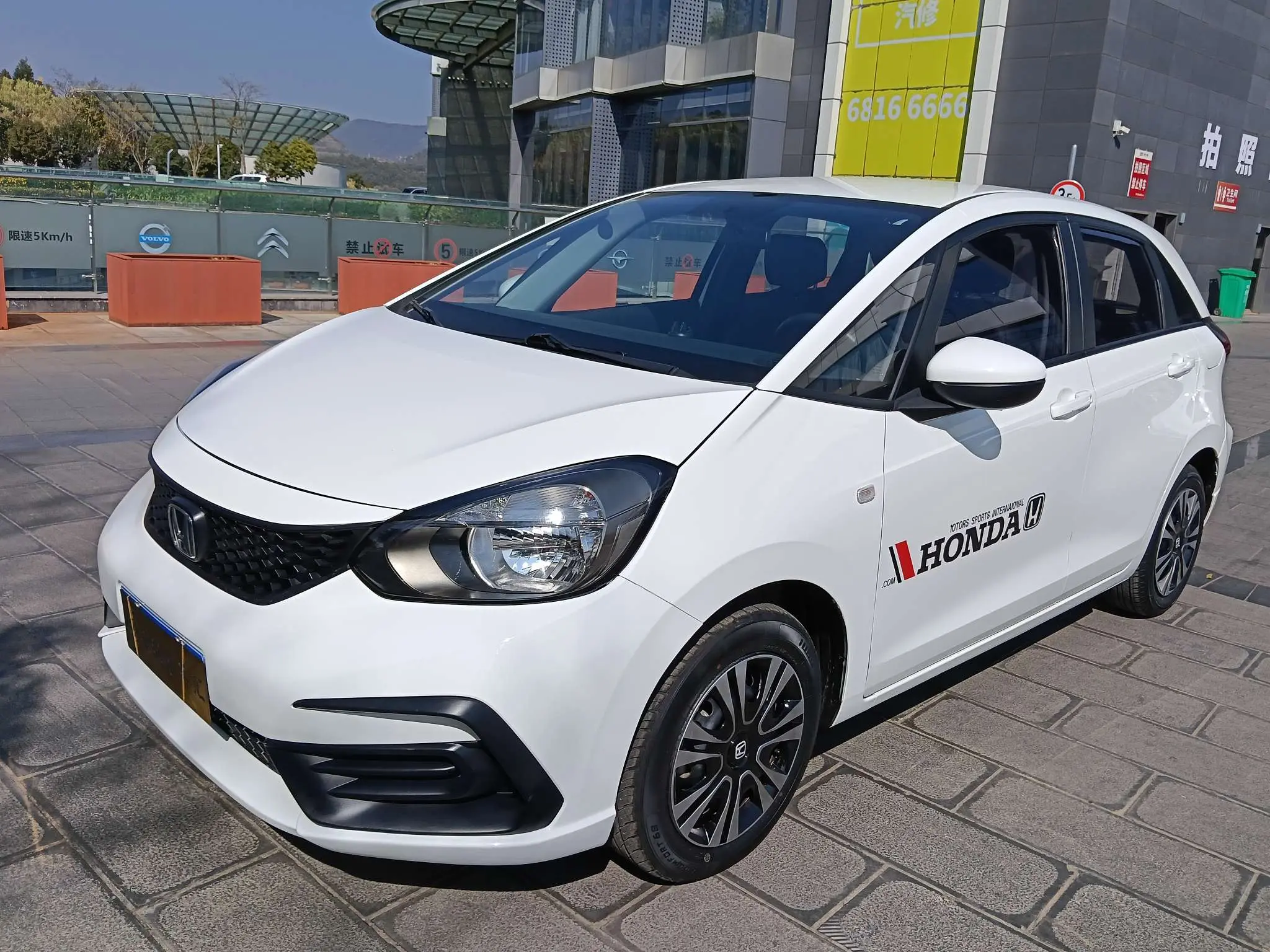 Honda Fit  из Китая