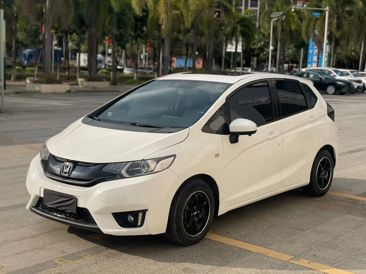 Honda Fit  из Китая