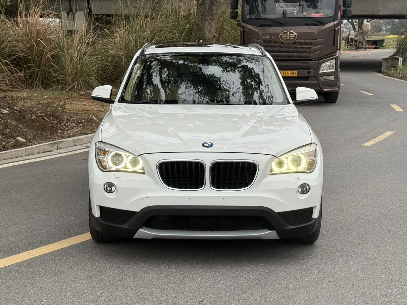 BMW X1  из Китая