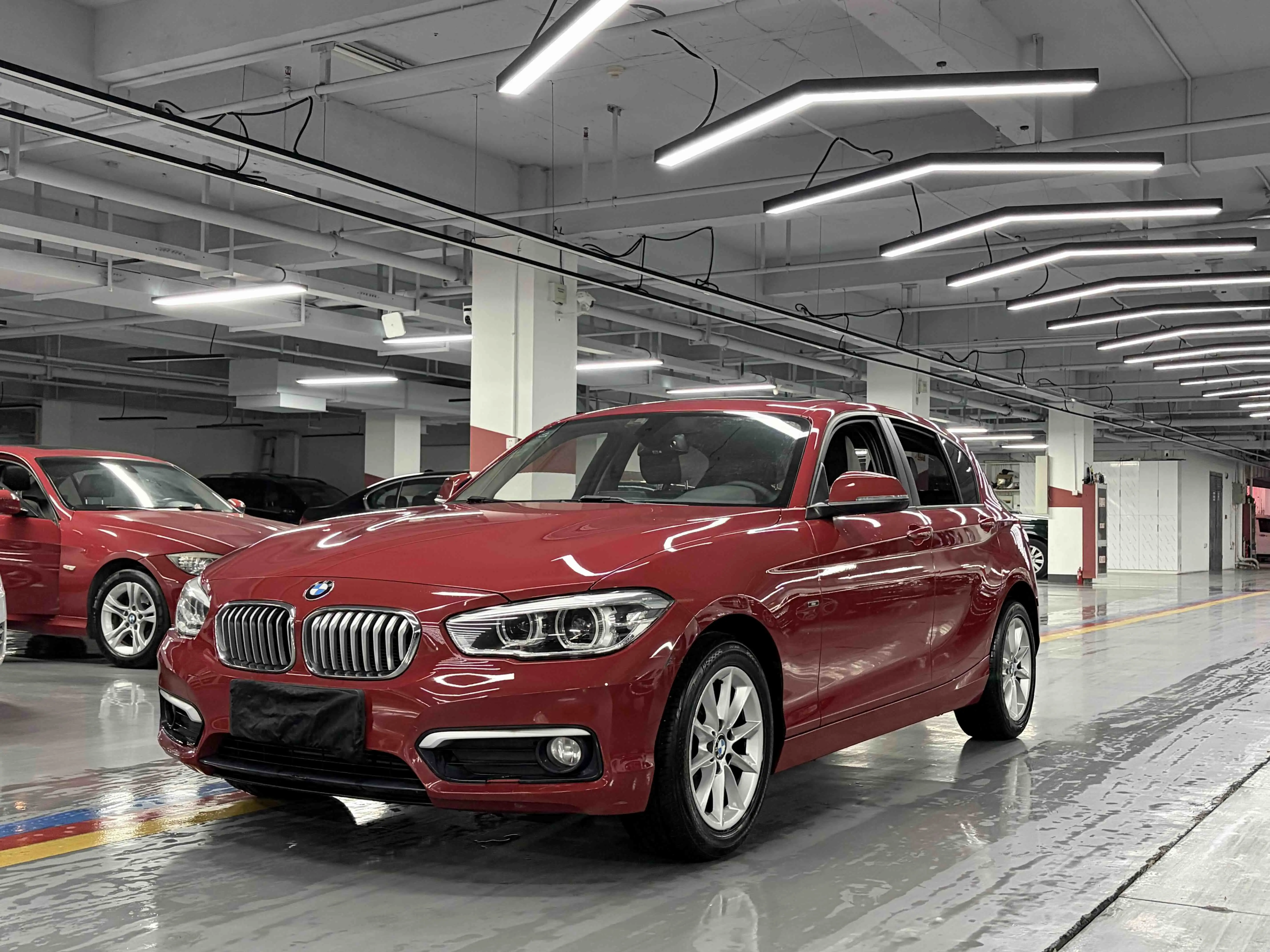 BMW 1 Series  из Китая