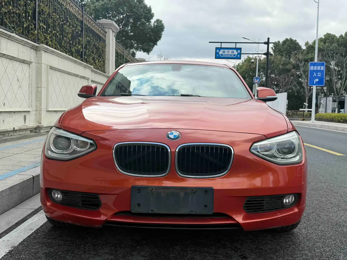 BMW 1 Series  из Китая