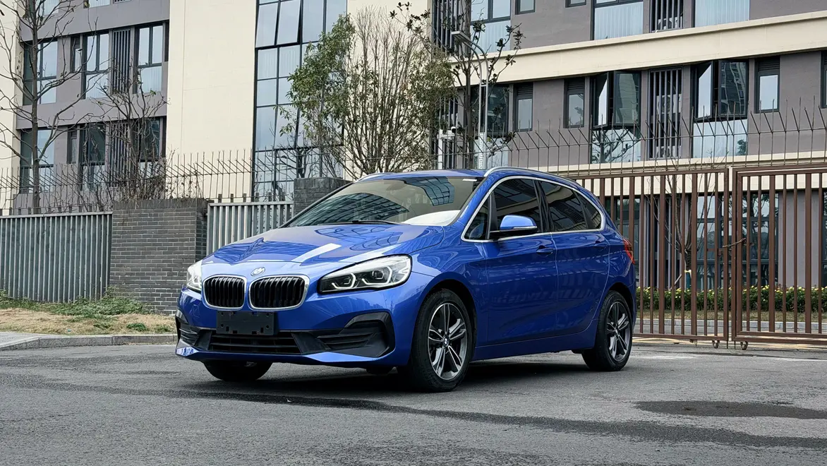 BMW 2 Series Active Tourer  из Китая