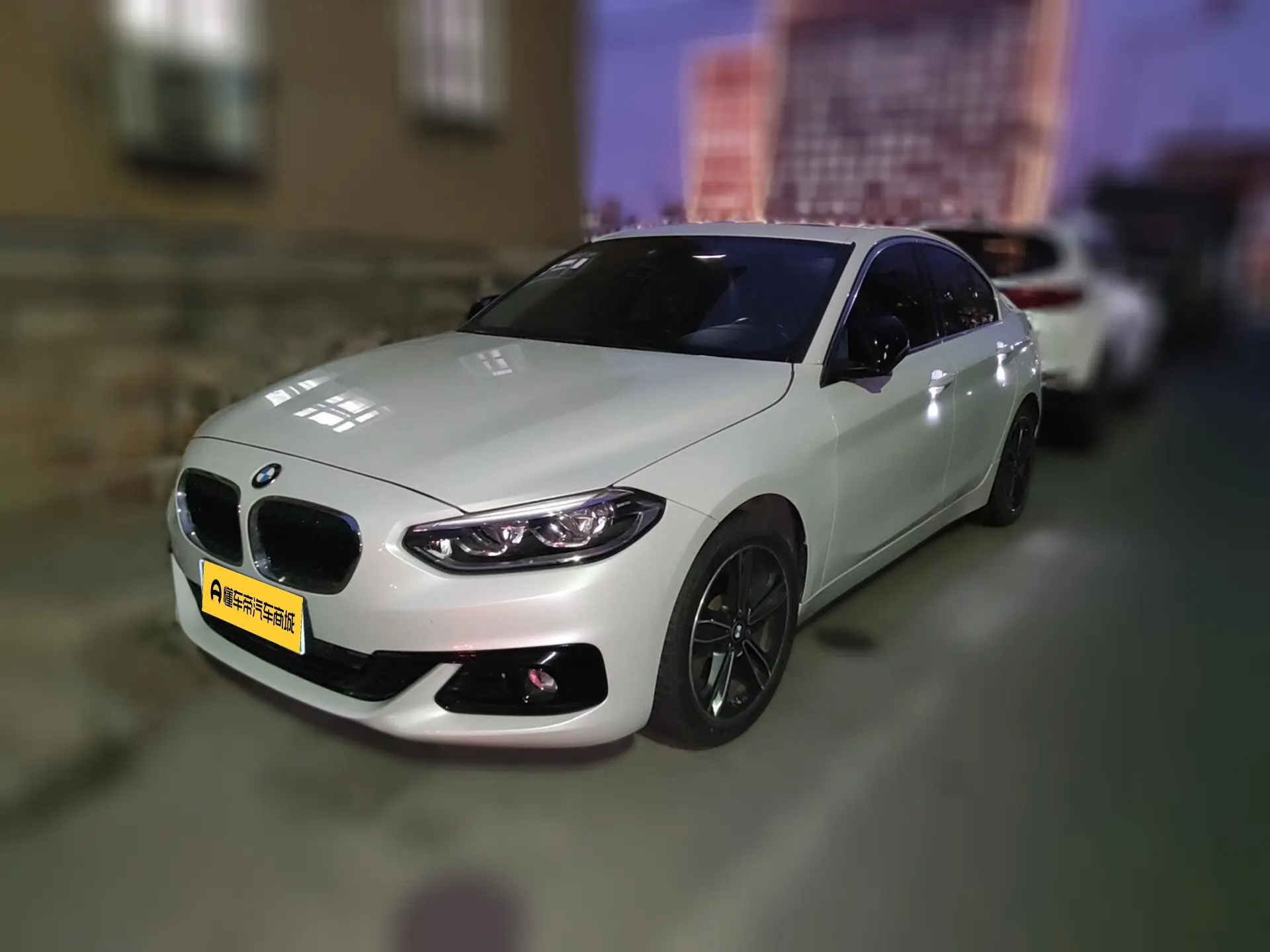 BMW 1 Series  из Китая