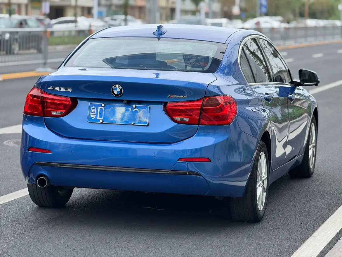 BMW 1 Series  из Китая