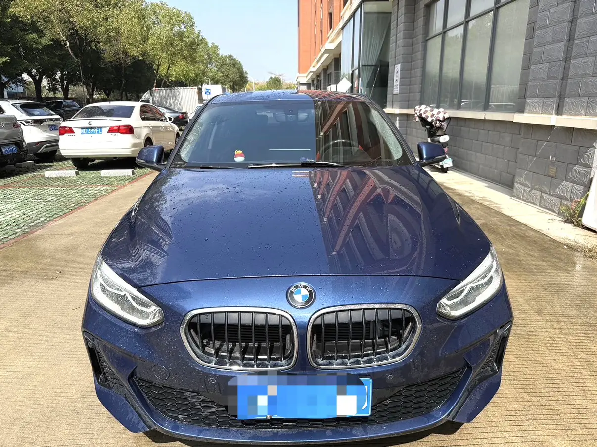 BMW 1 Series  из Китая