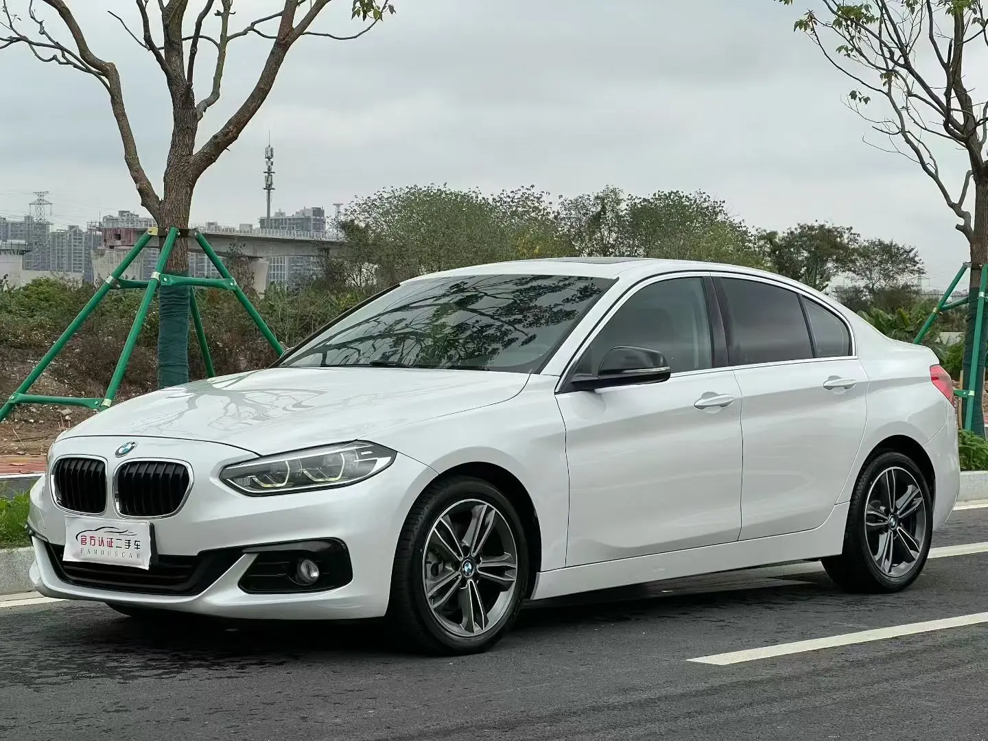 BMW 1 Series  из Китая