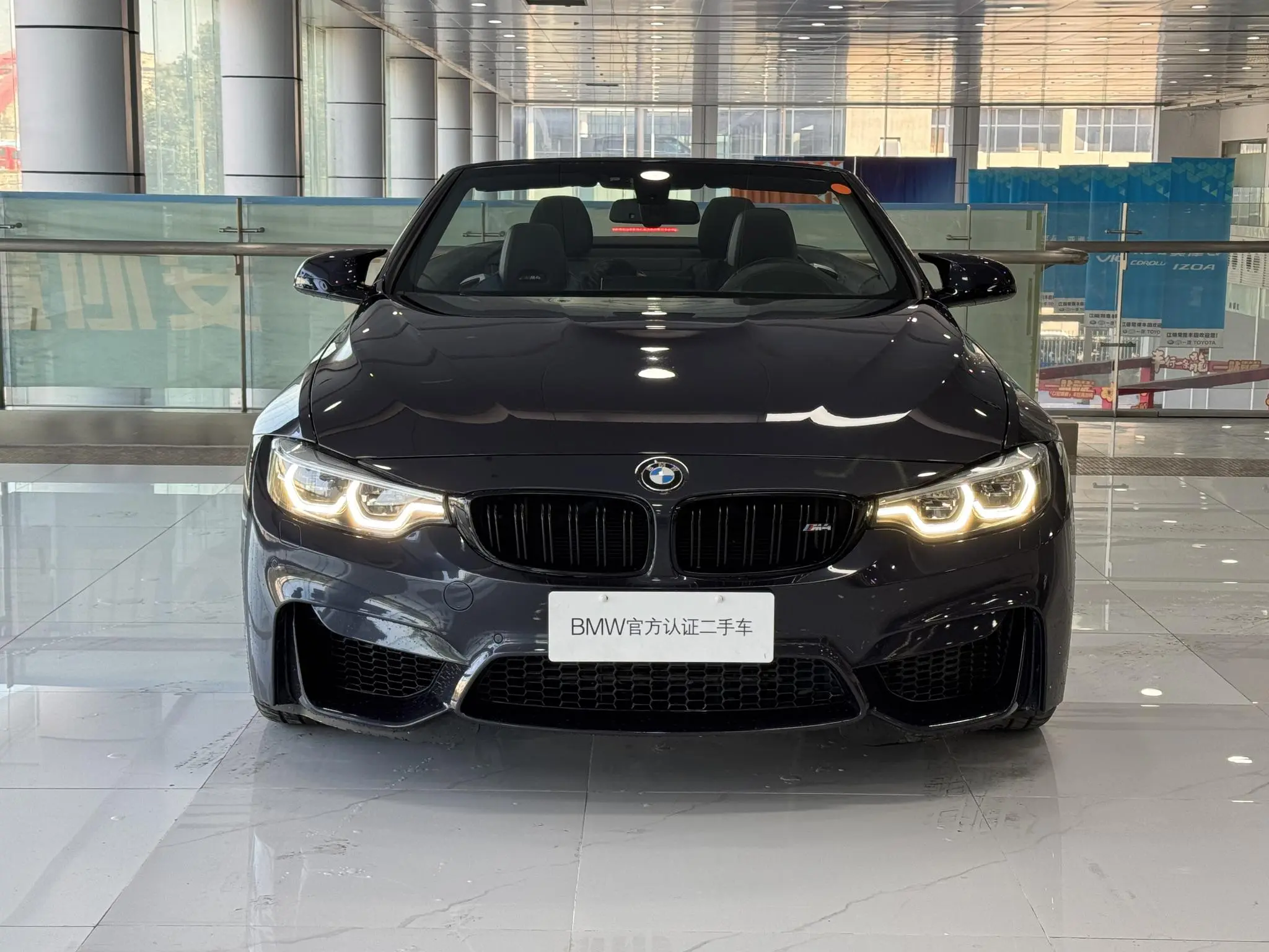 BMW M4  из Китая