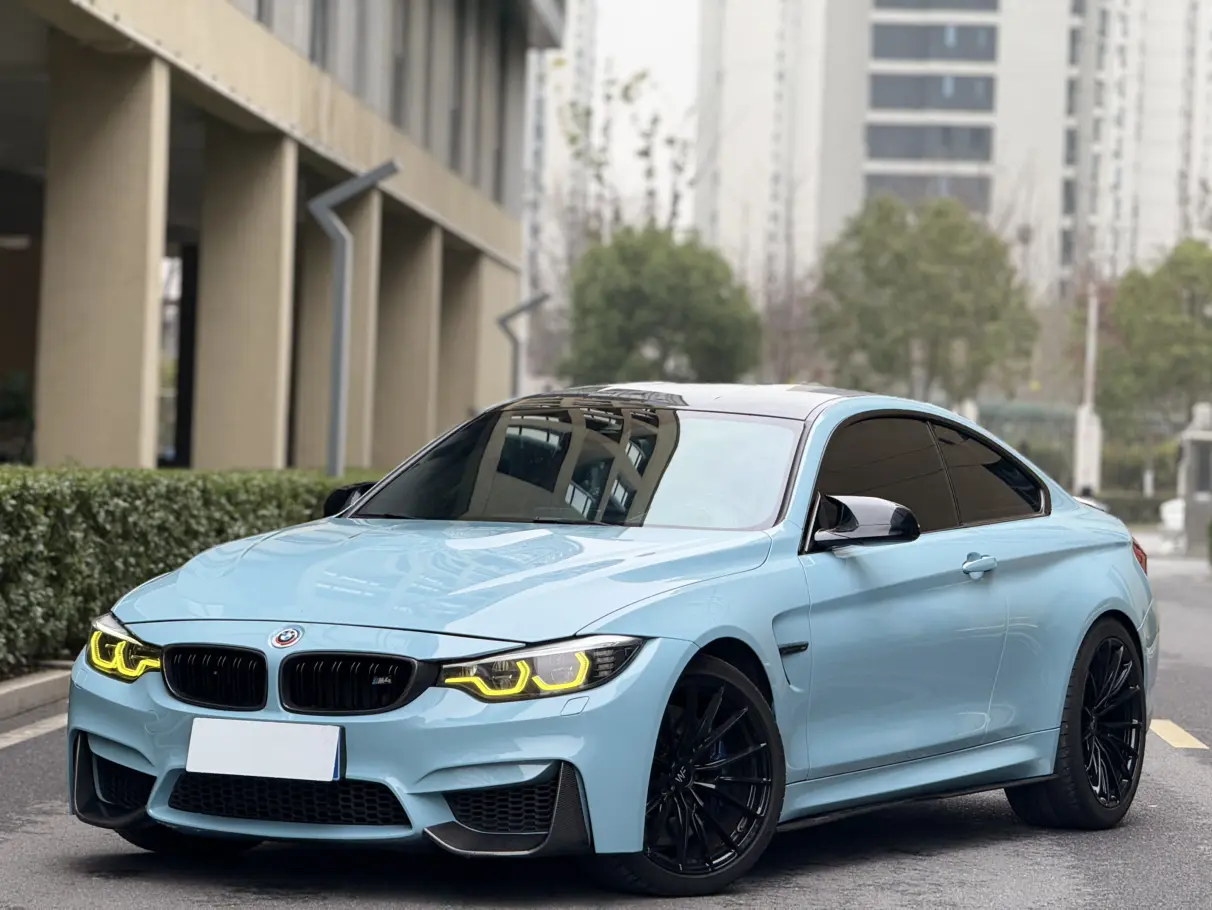 BMW M4  из Китая