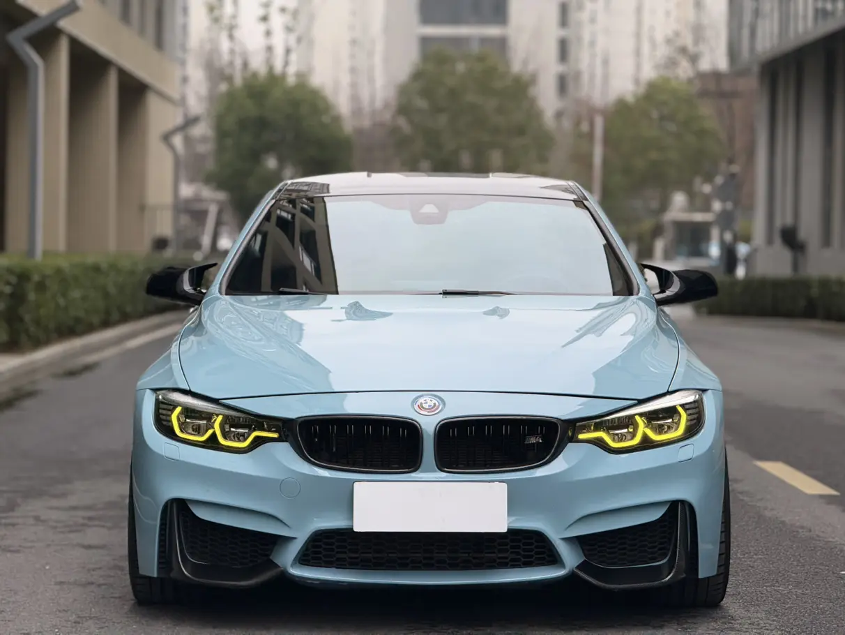 BMW M4  из Китая