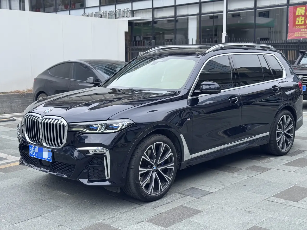 BMW X7  из Китая
