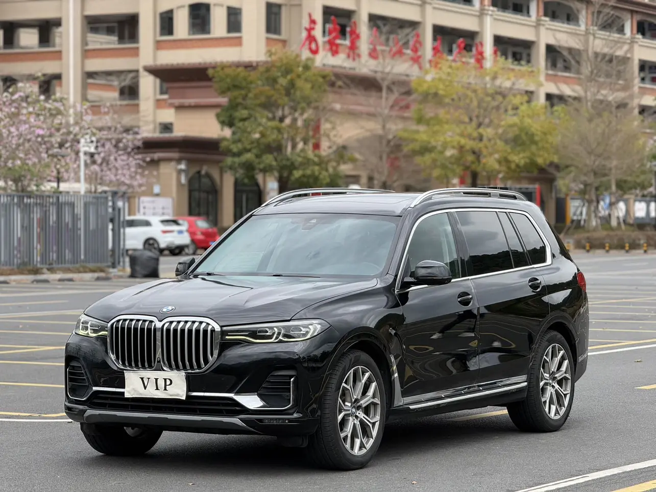 BMW X7  из Китая