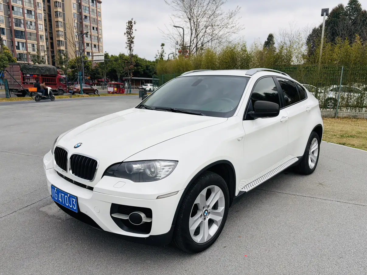 BMW X6  из Китая