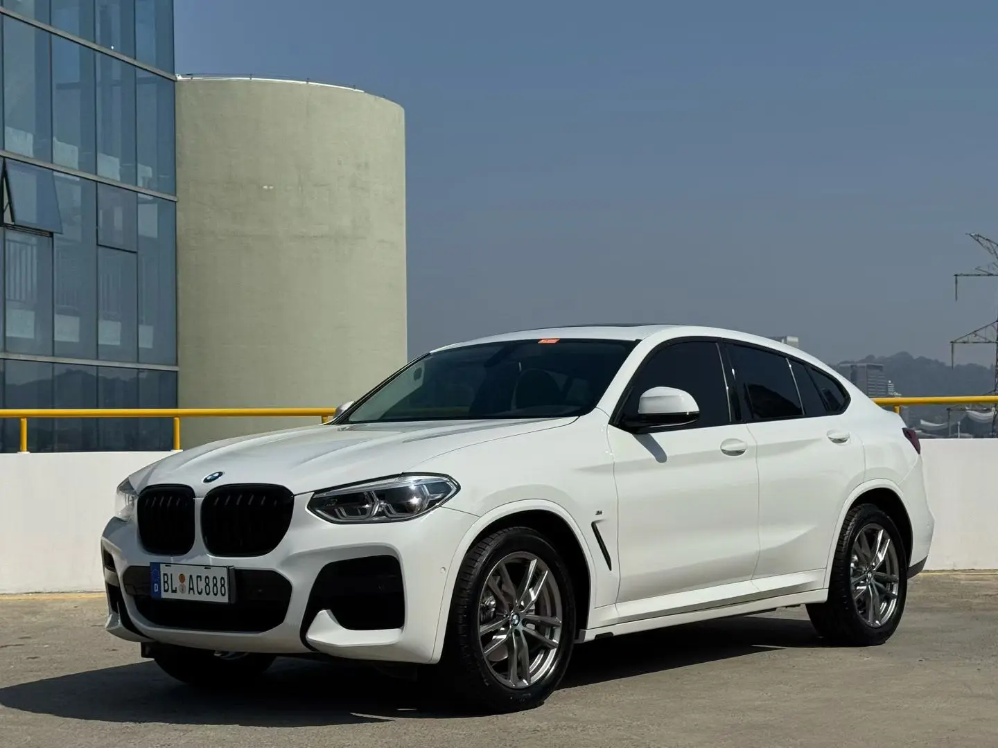 BMW X4