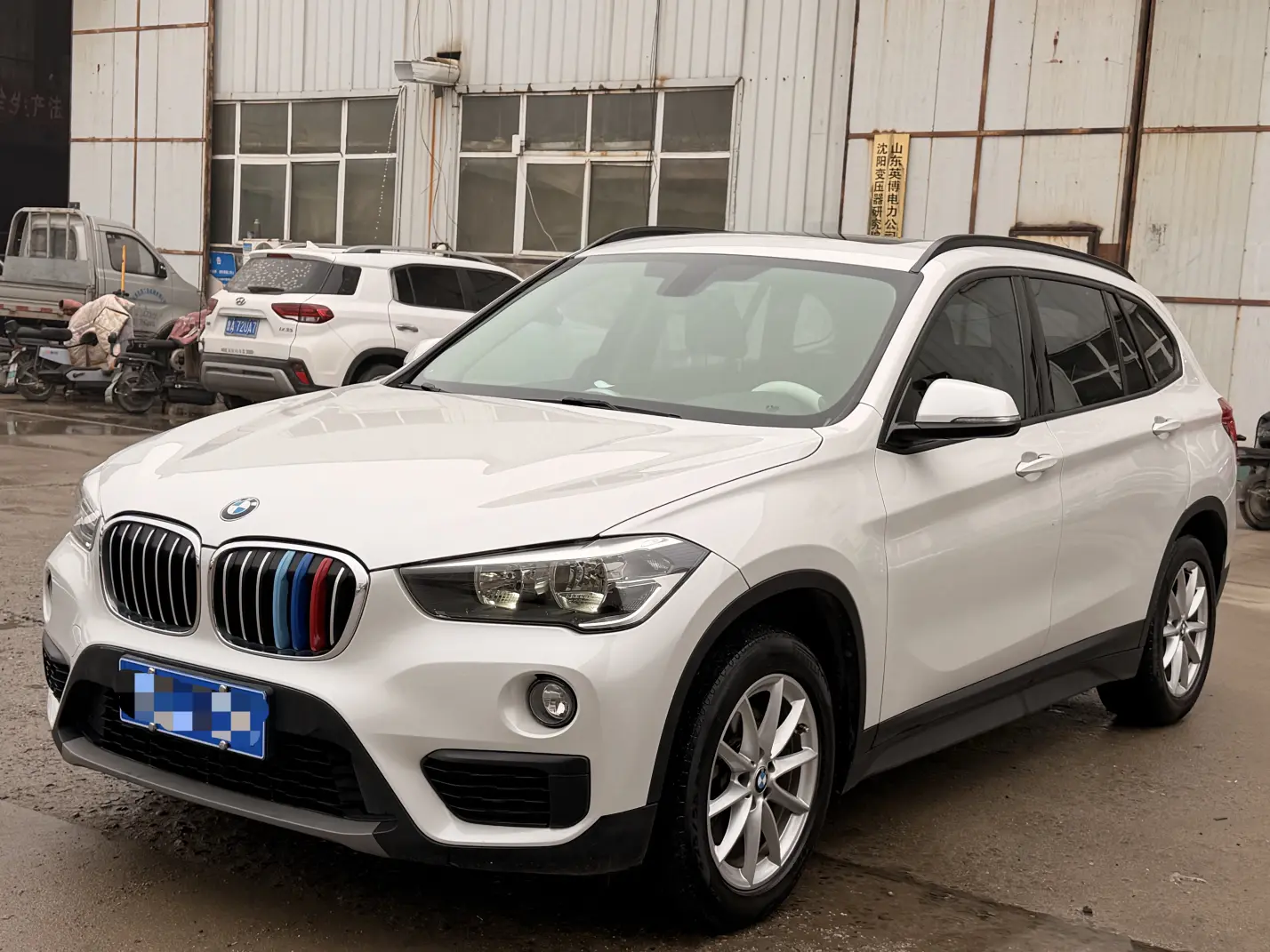BMW X1