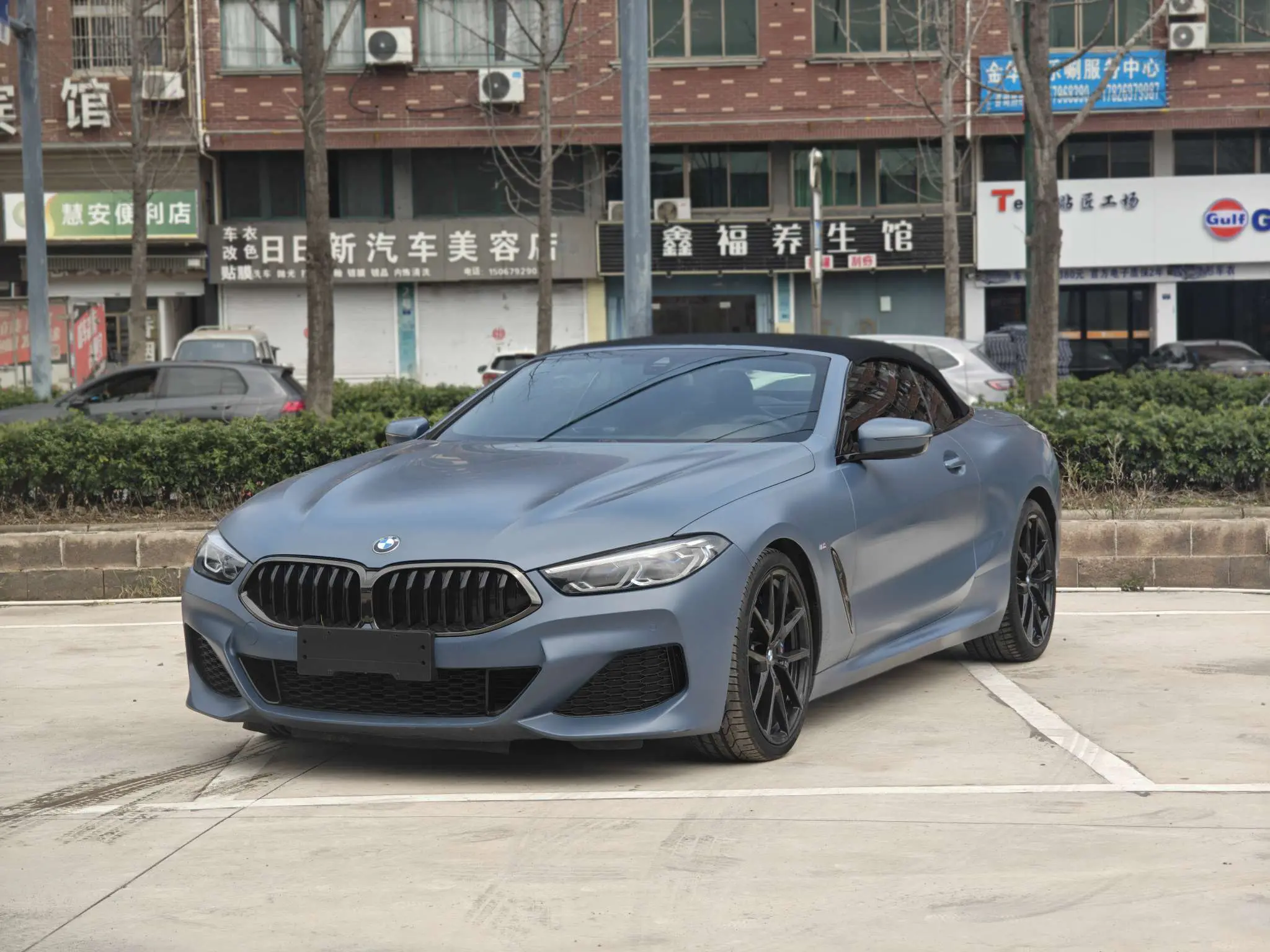 BMW 8 Series  из Китая
