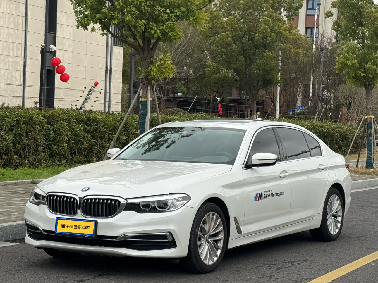 BMW 5 Series  из Китая