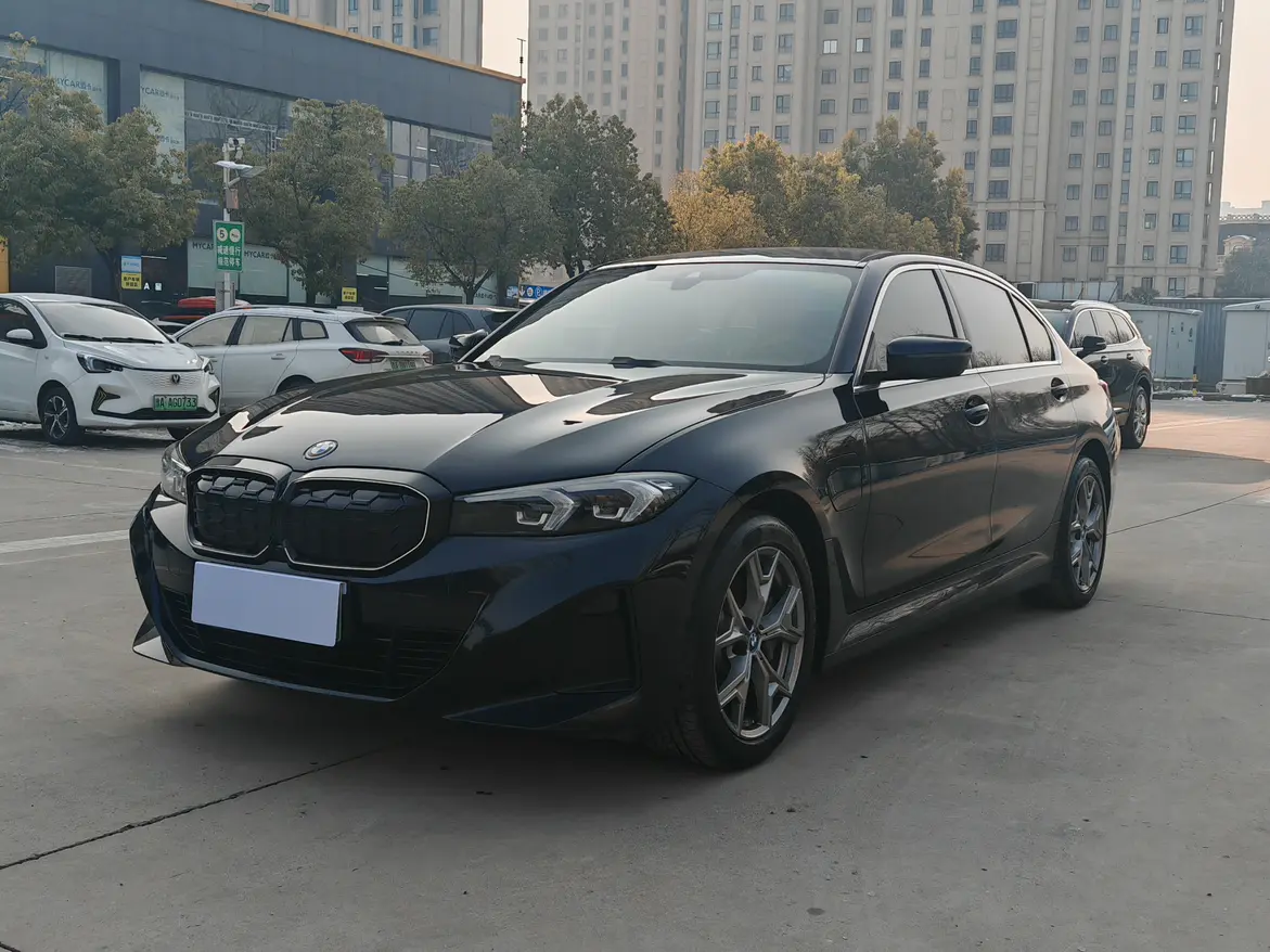 BMW i3  из Китая