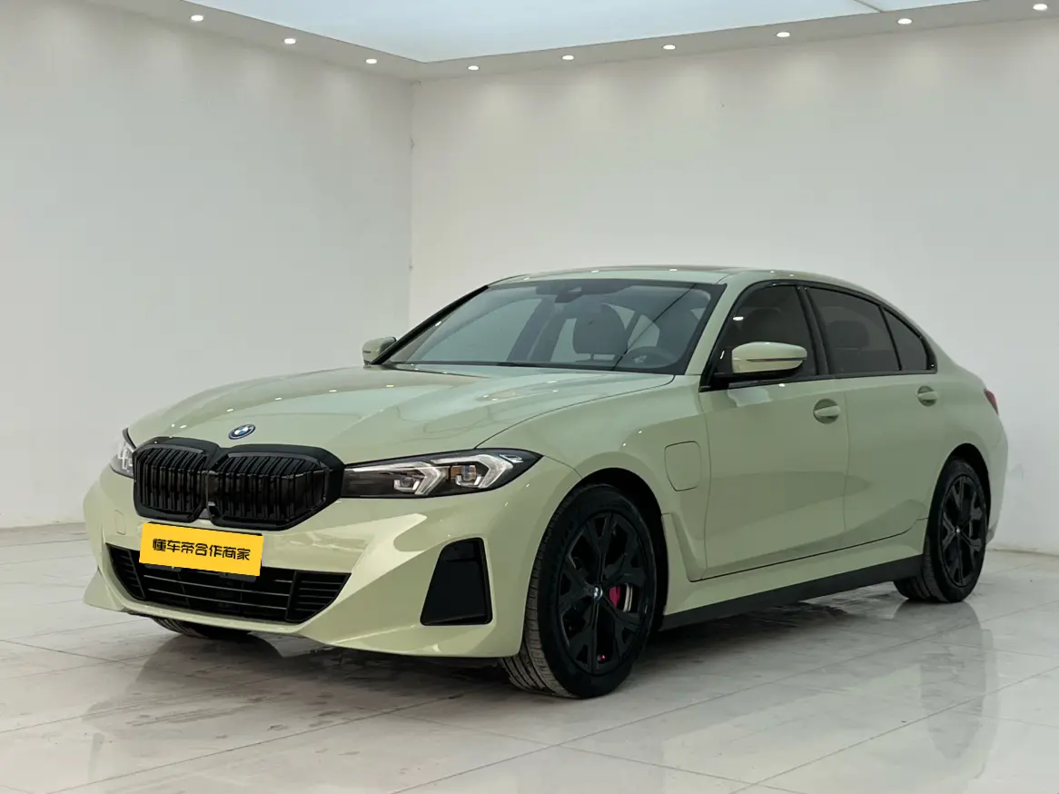 BMW i3  из Китая