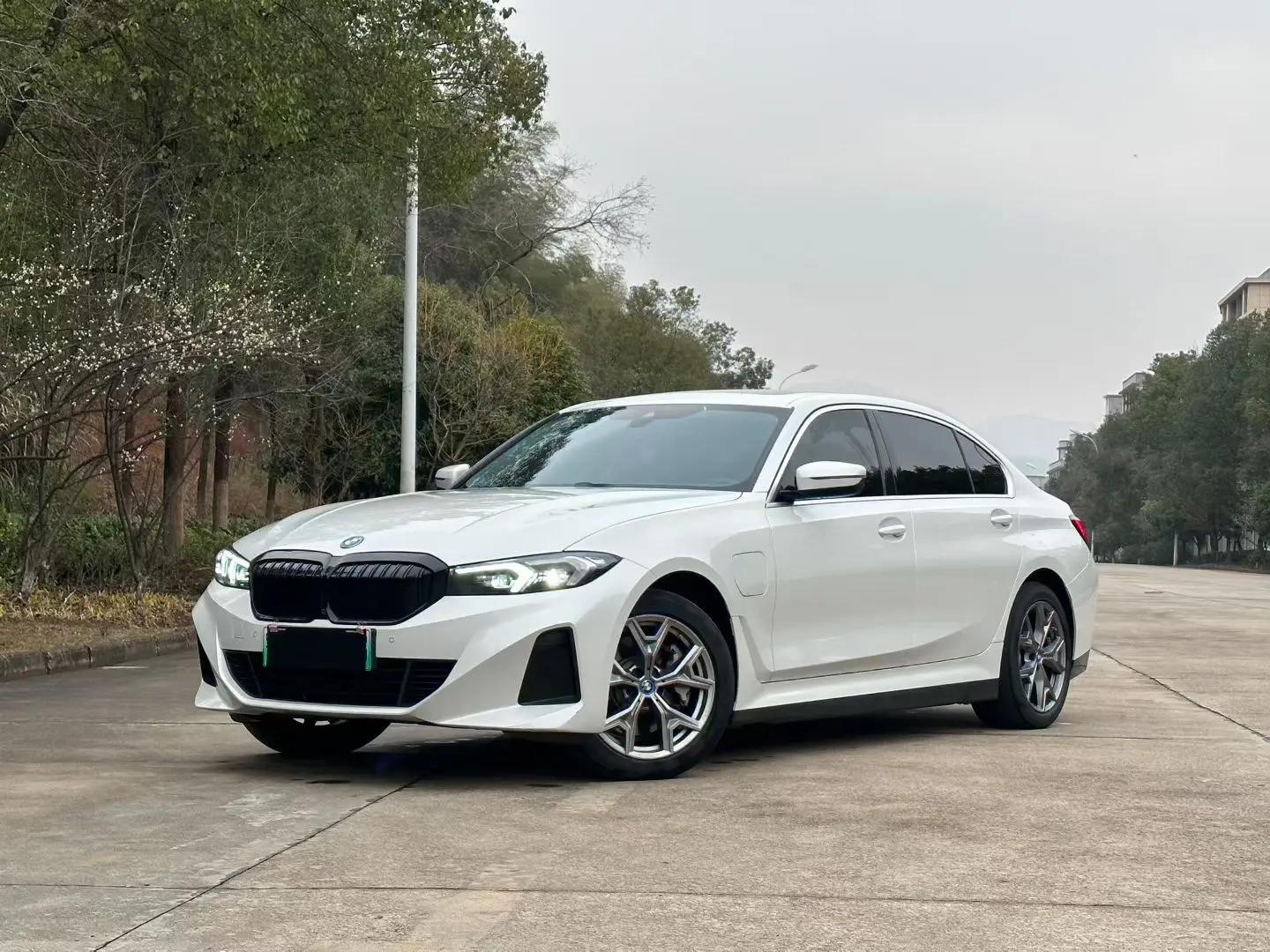 BMW i3  из Китая