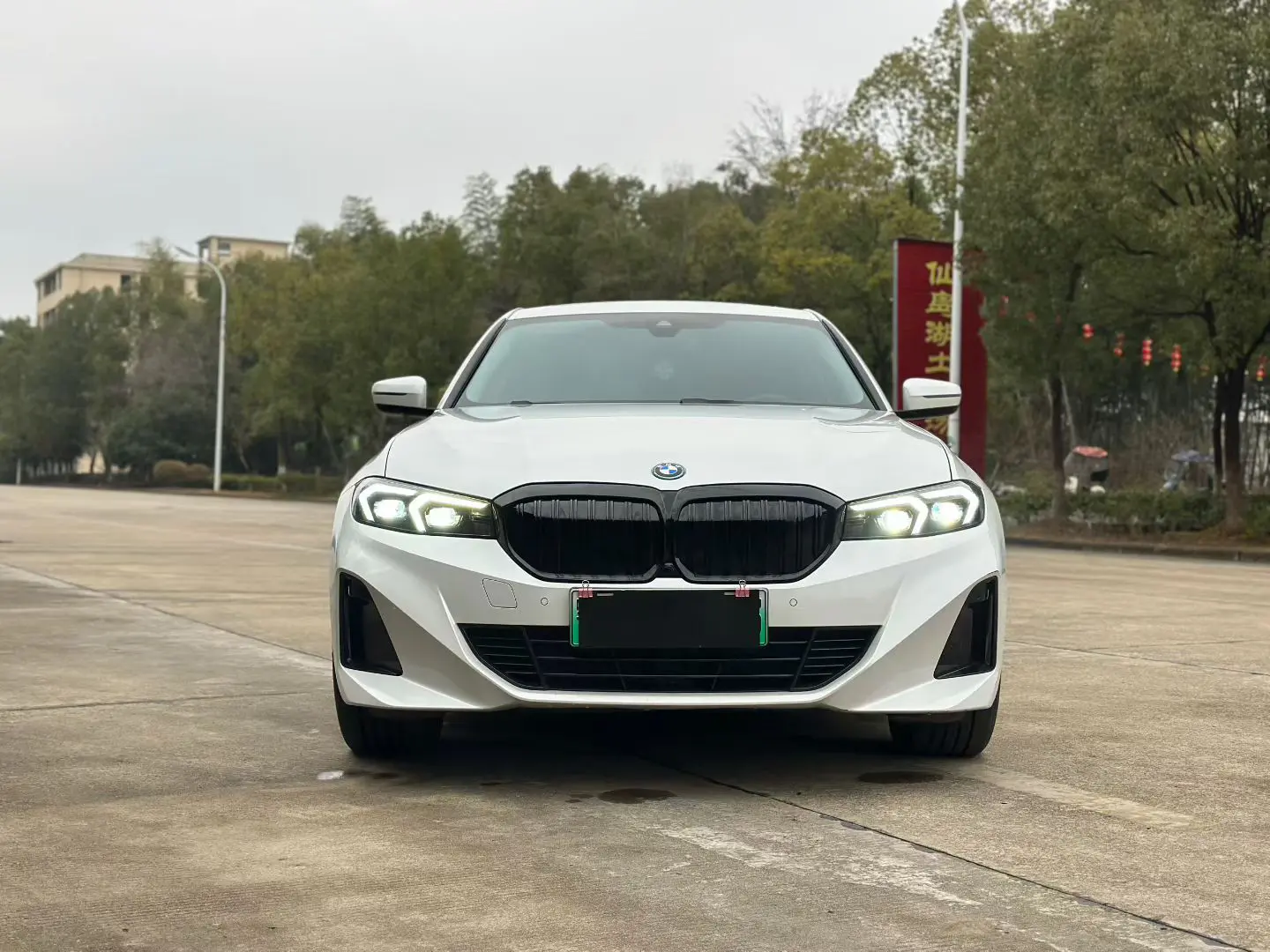 BMW i3  из Китая