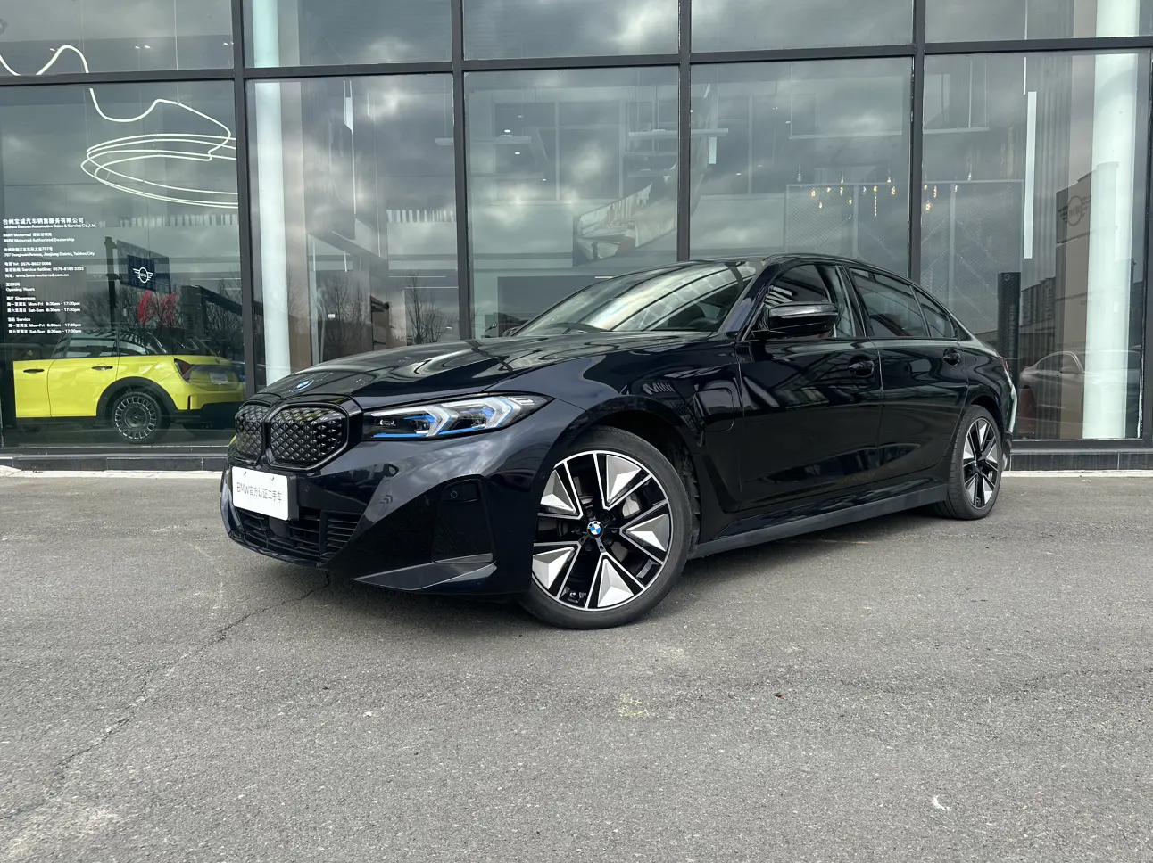 BMW i3
