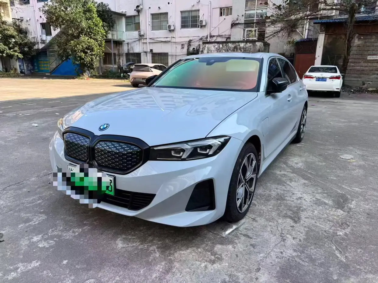 BMW i3  из Китая