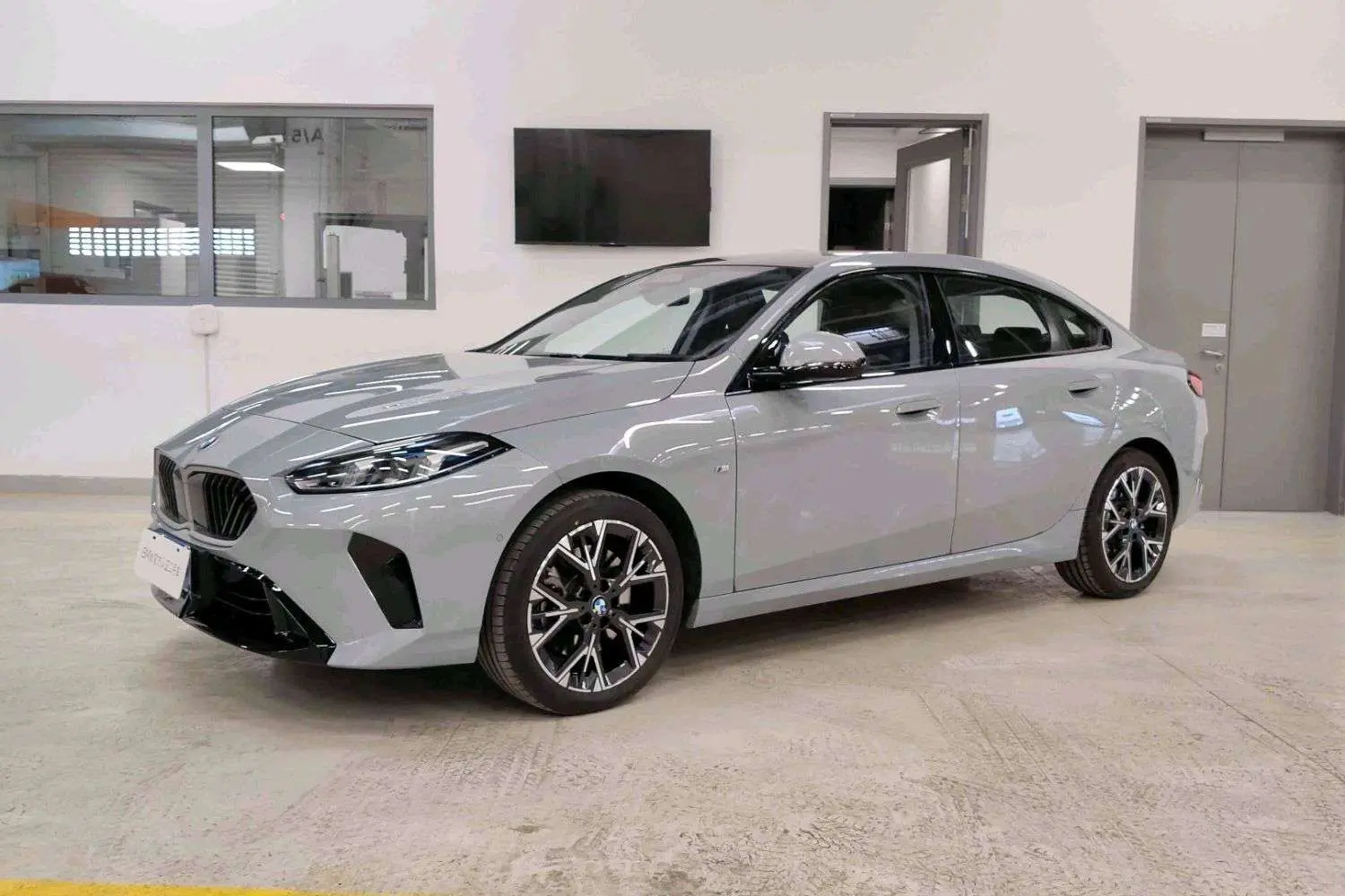 BMW 2 Series  из Китая