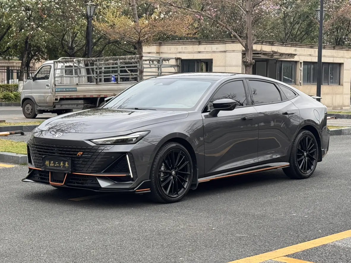 Changan UNI-V  из Китая