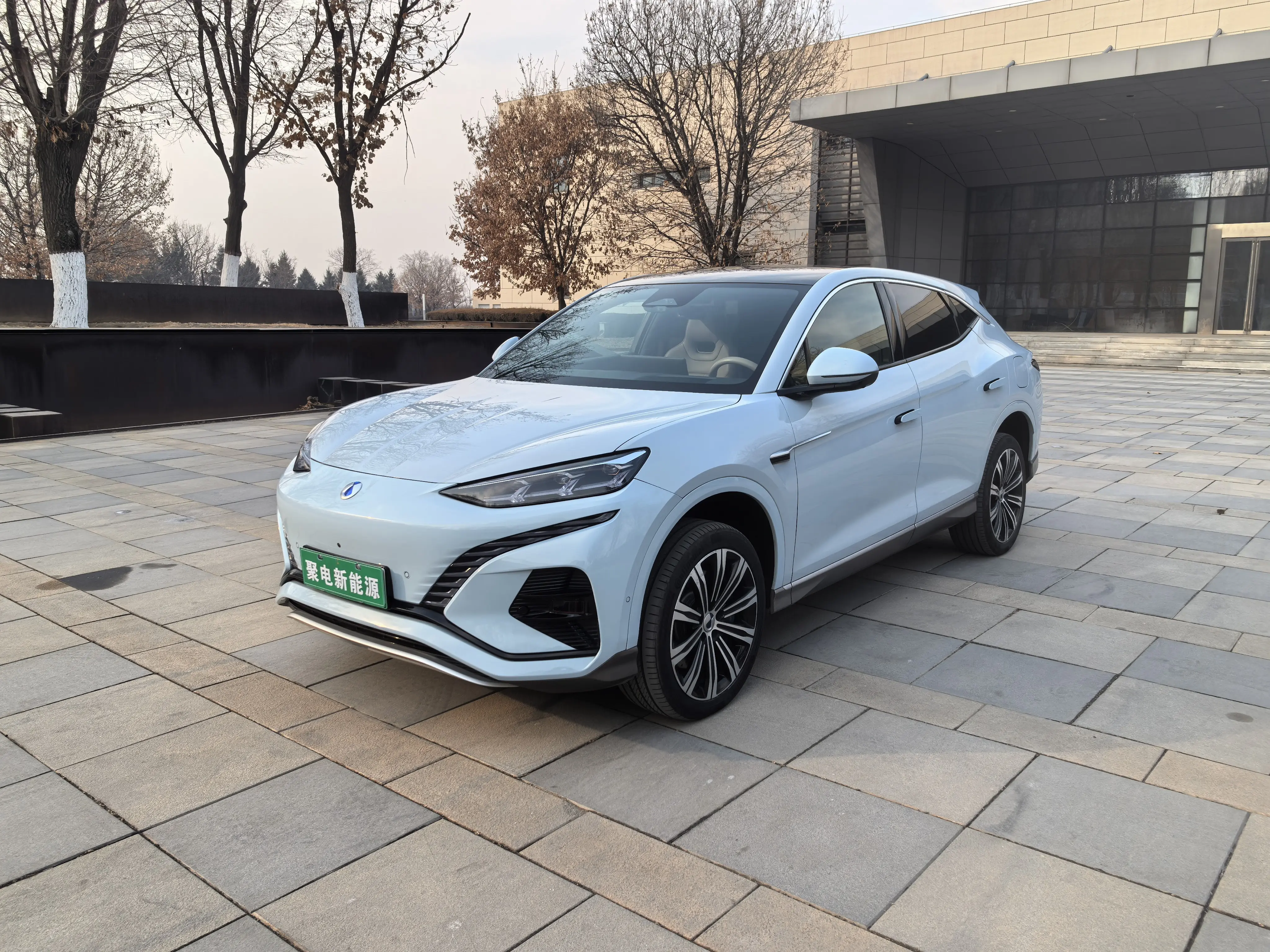 Denza N7  из Китая