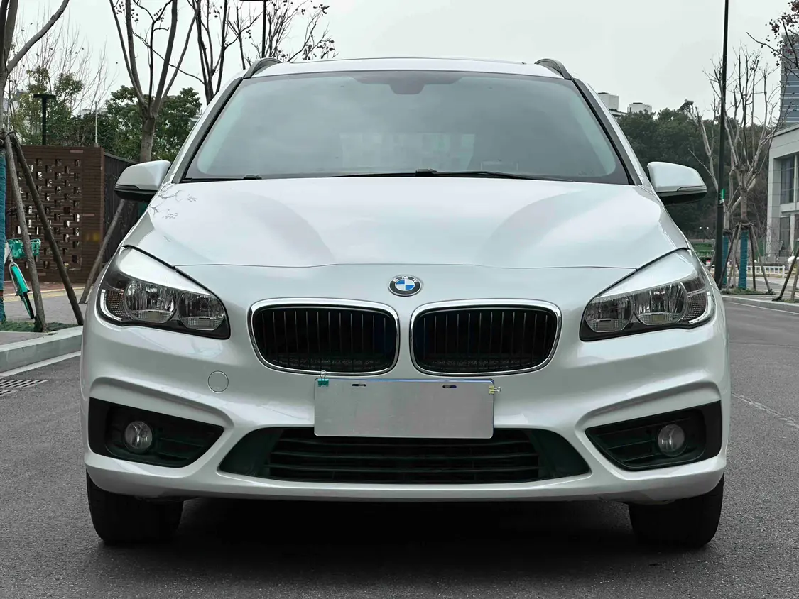 BMW 2 Series Gran Tourer  из Китая