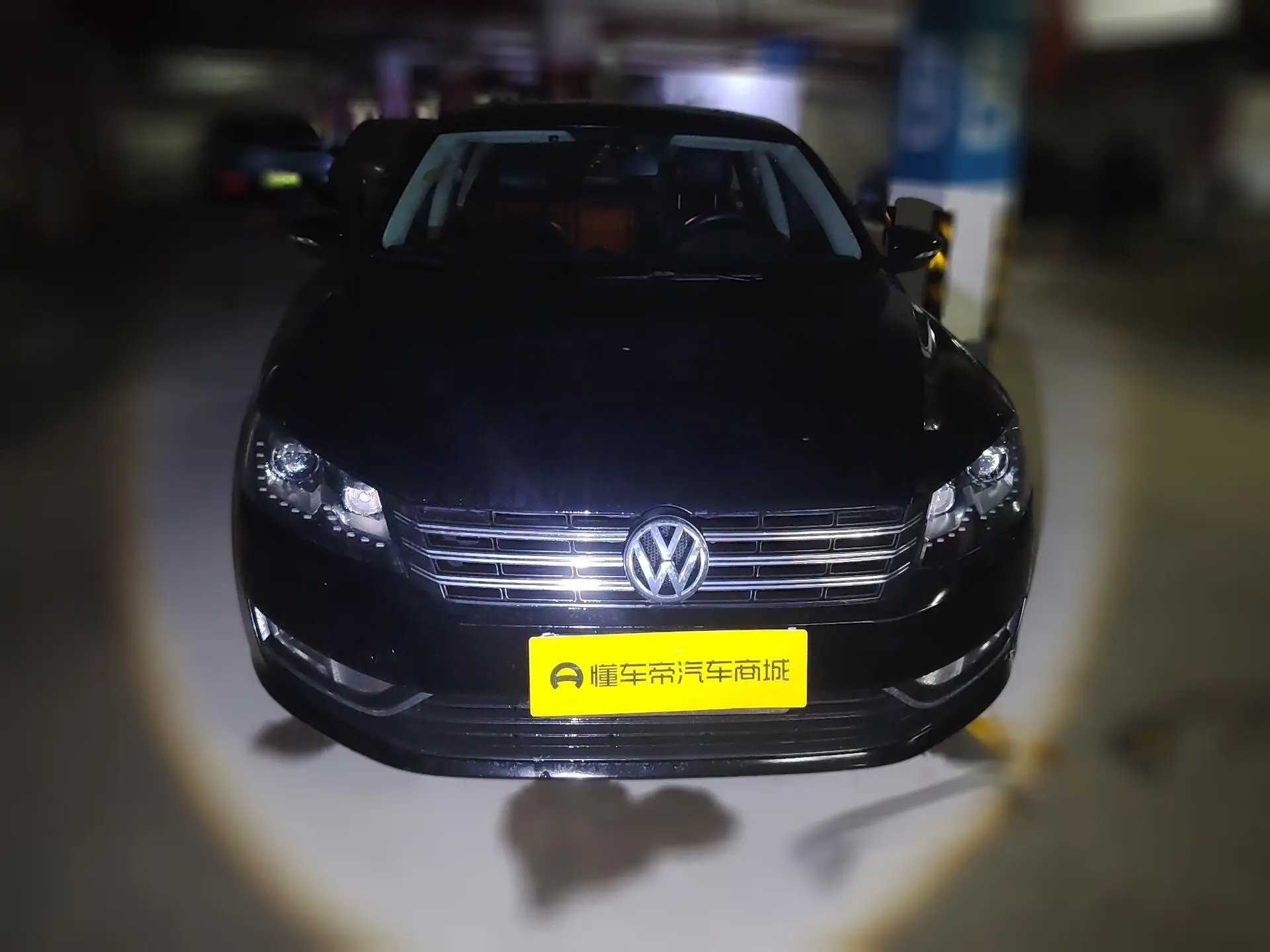 Volkswagen Passat  из Китая