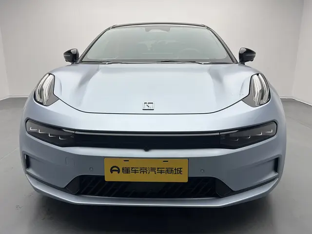 ZEEKR 001  из Китая