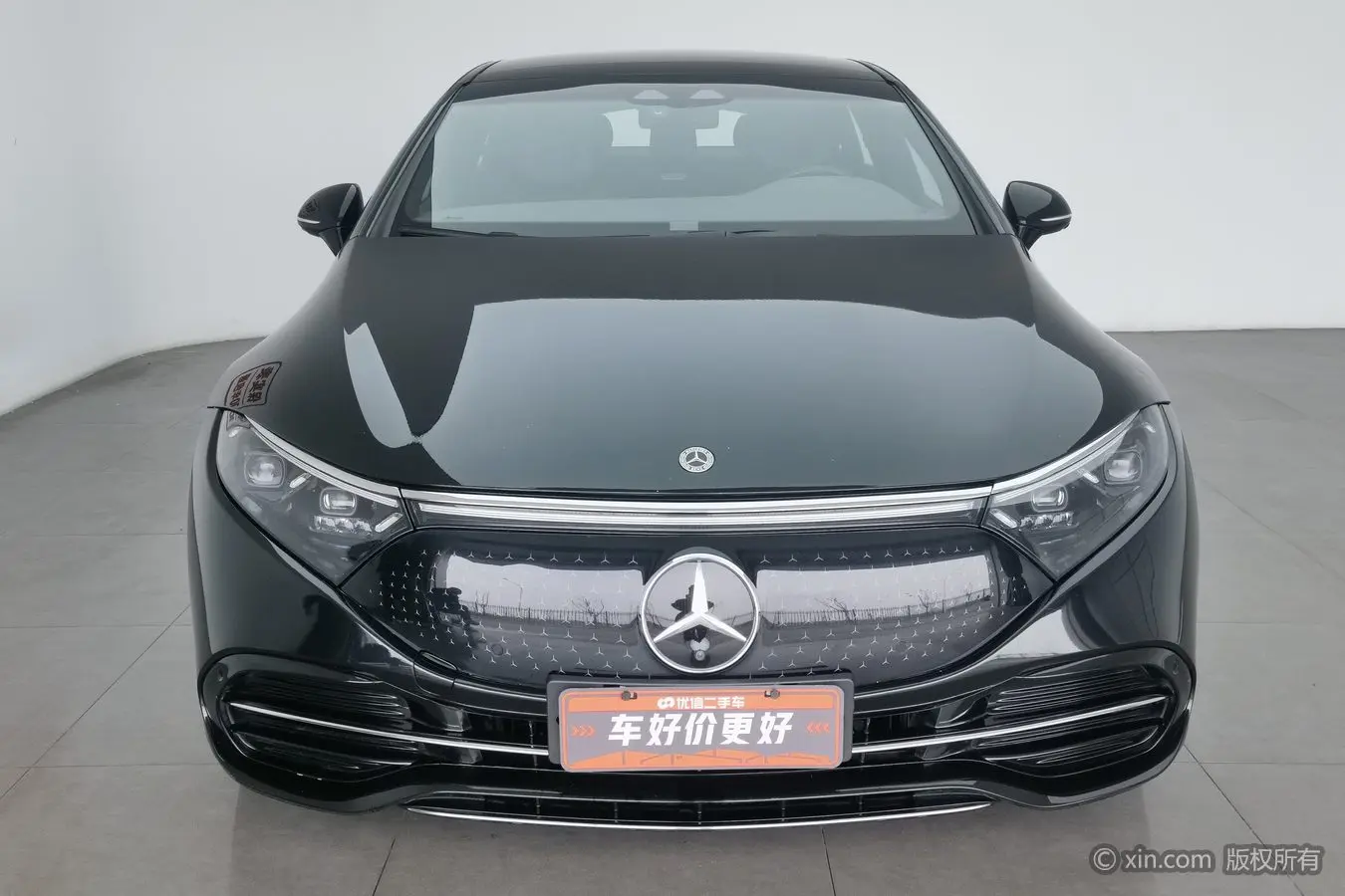 Mercedes-Benz EQS  из Китая