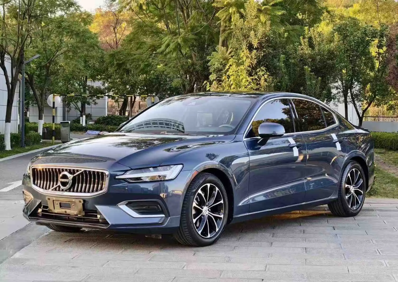 Volvo S60