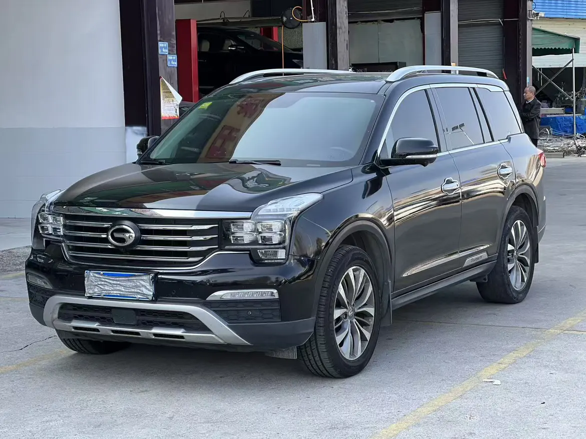 GAC Trumpchi GS8  из Китая