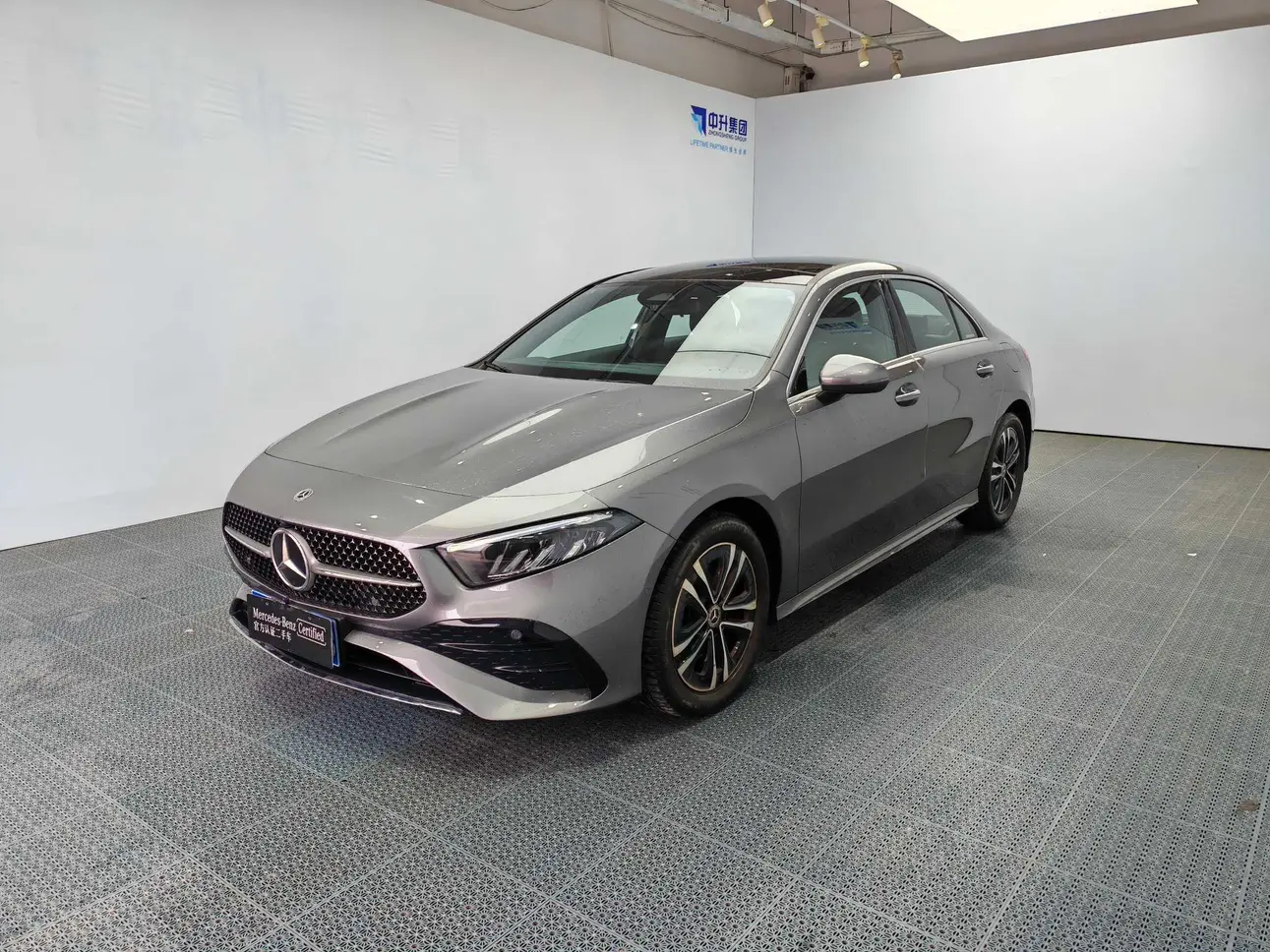 Mercedes-Benz Mercedes Benz A Class  из Китая