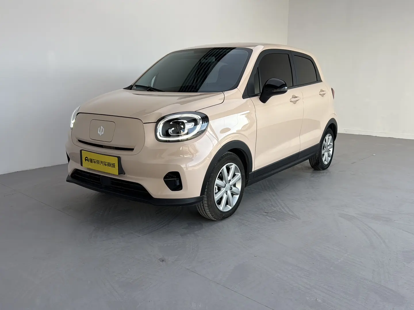 Leapmotor Zero running T03  из Китая