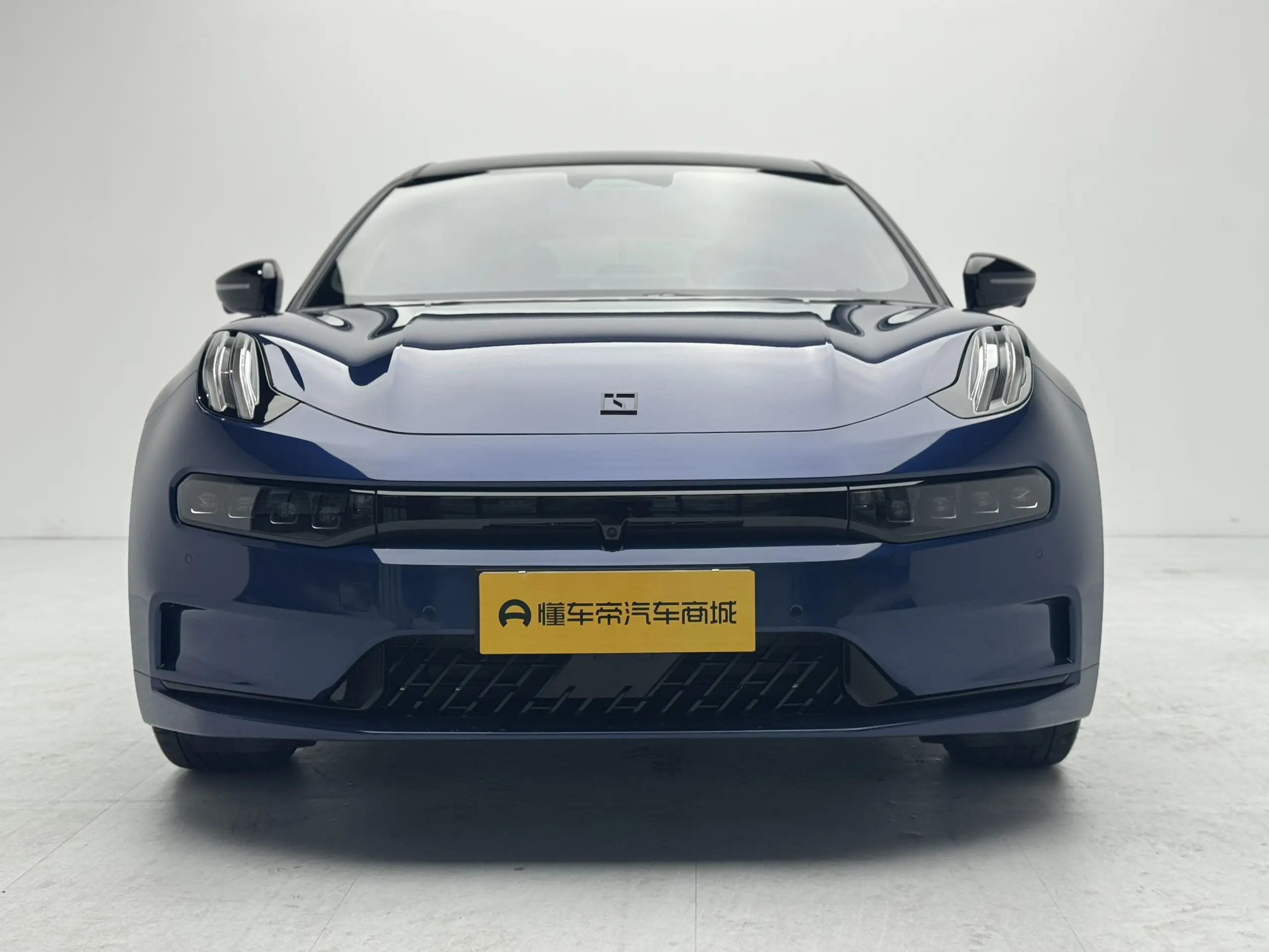 ZEEKR 001  из Китая