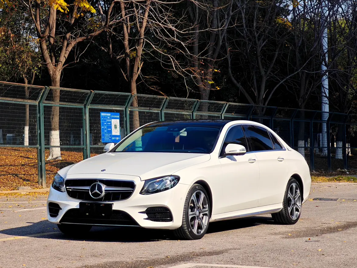 Mercedes-Benz E-Class  из Китая