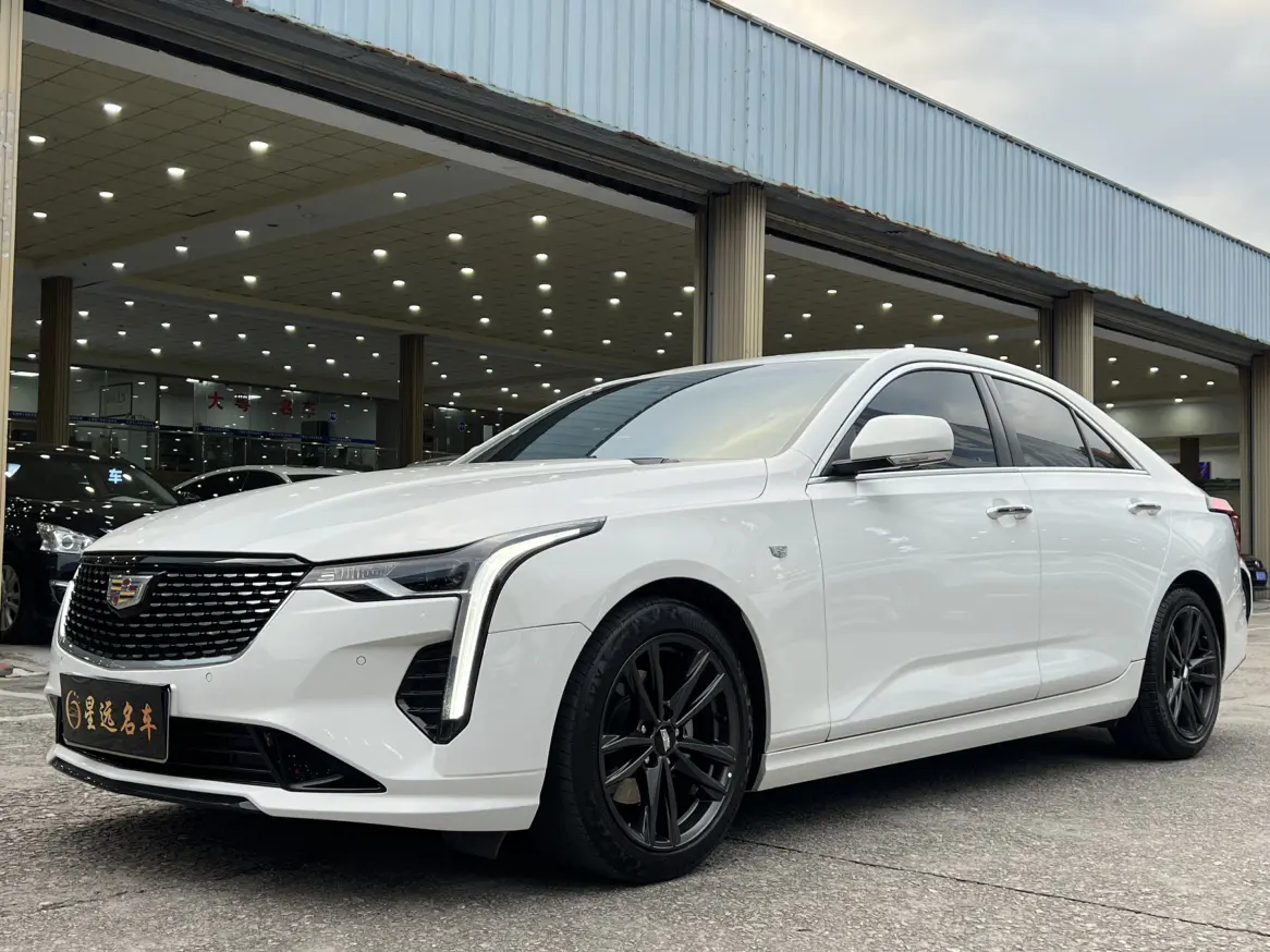 Cadillac CT4