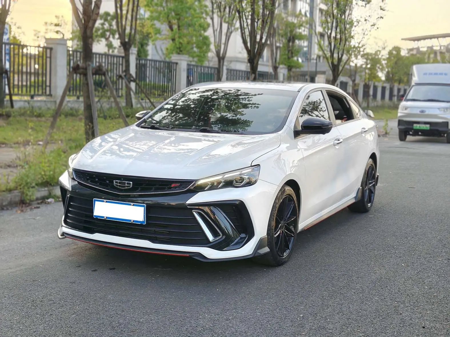 Geely Binrui  из Китая