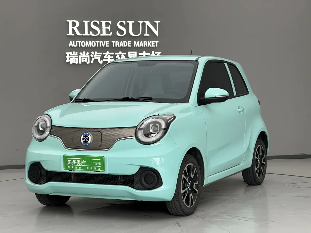 Brilliance Xinri Brilliance New Sun i03  из Китая