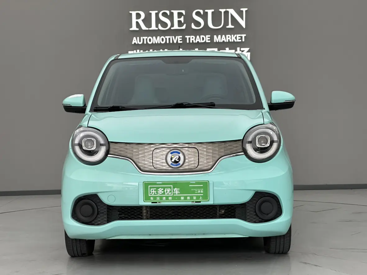 Brilliance Xinri Brilliance New Sun i03  из Китая