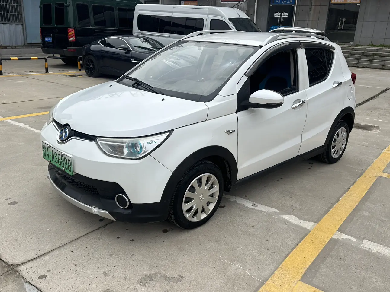 BAIC New Energy EC  из Китая