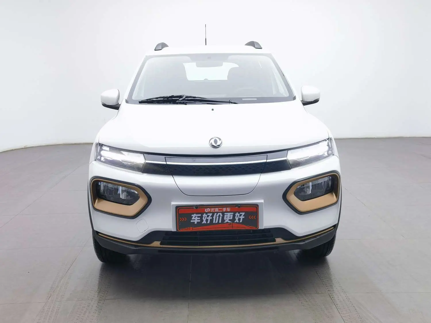 Dongfeng Nano BOX  из Китая