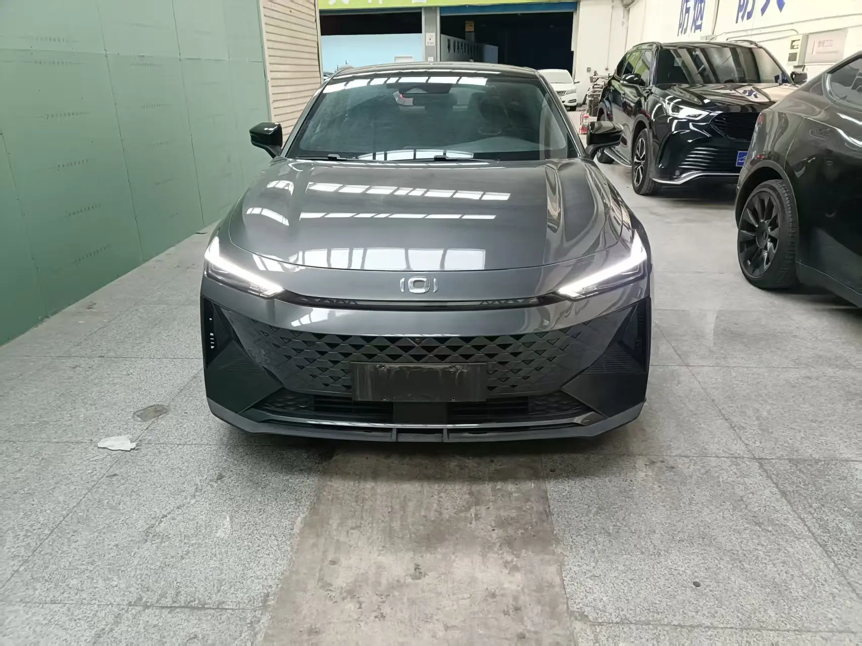 Changan Qiyuan A06 Classic  из Китая