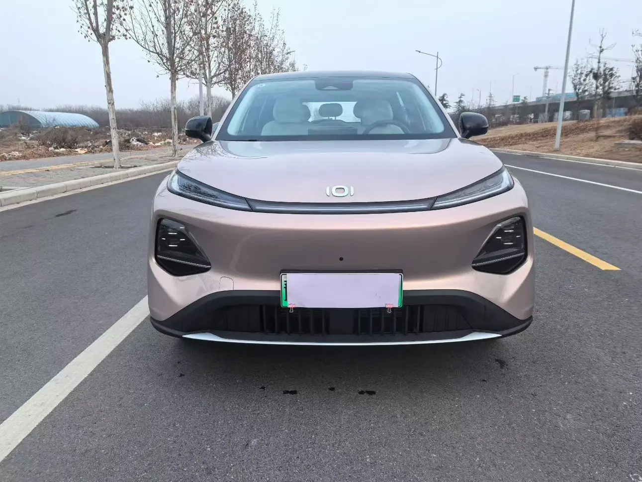 Changan Qiyuan Q05  из Китая