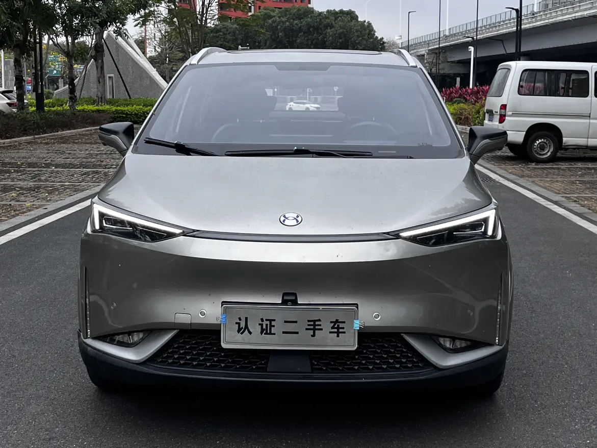 HYCAN Hechuang Z03  из Китая