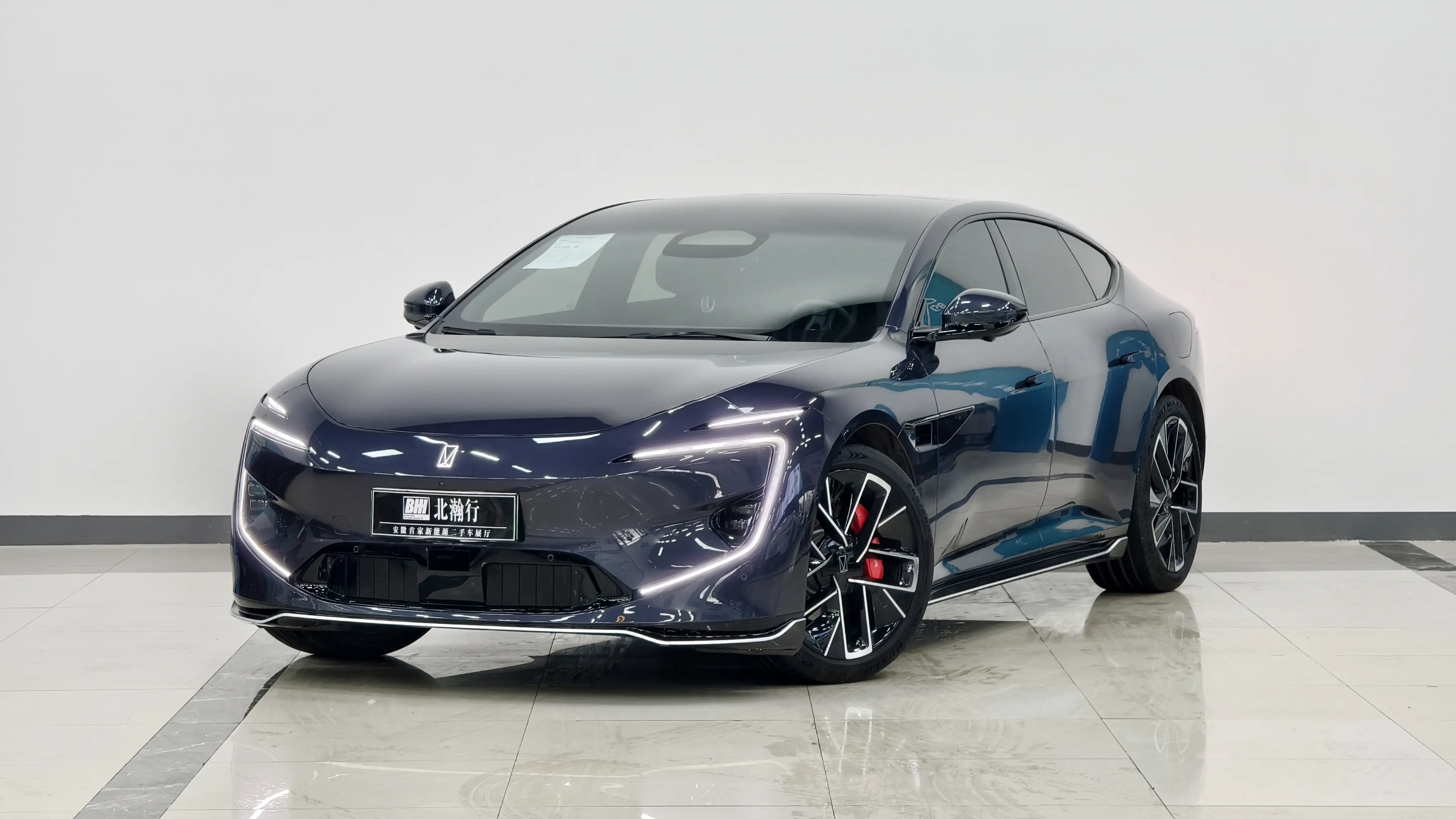 AVATR 12  из Китая